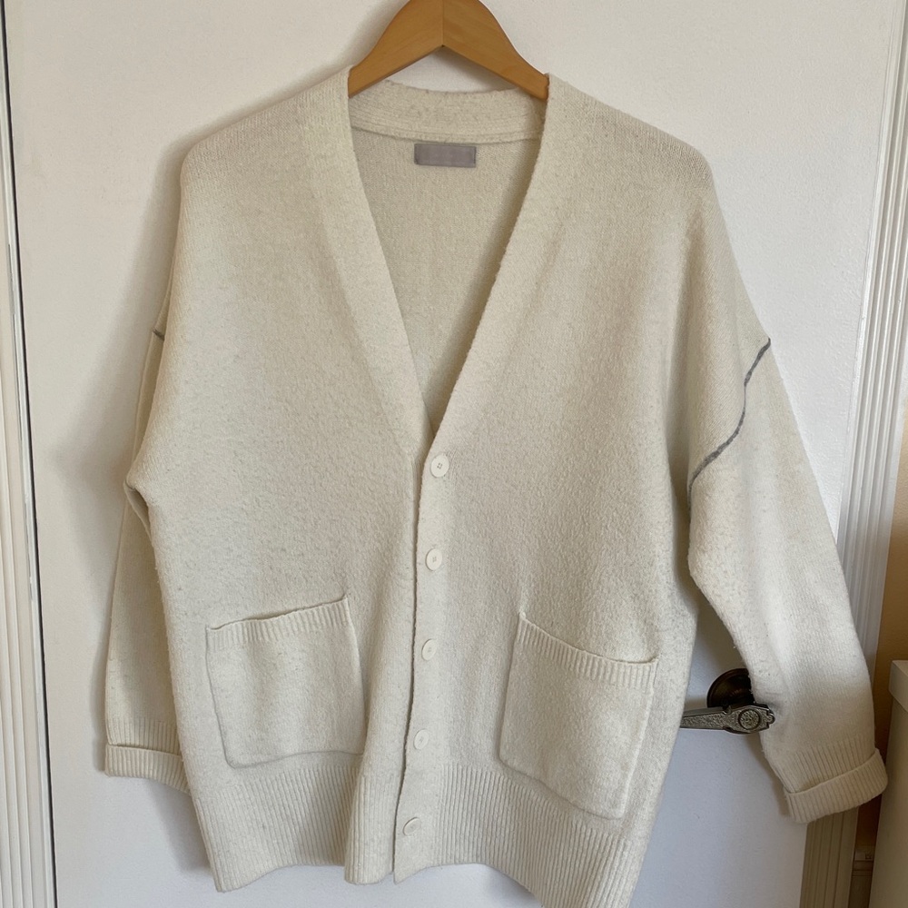 Size XS Oversized OAK + FORT Off-White Button Front V-Neck Cardigan